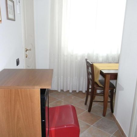 Antica Interamnia Bed & Breakfast Teramo Phòng bức ảnh